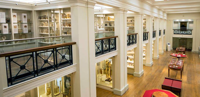 surgeons-hall-museums